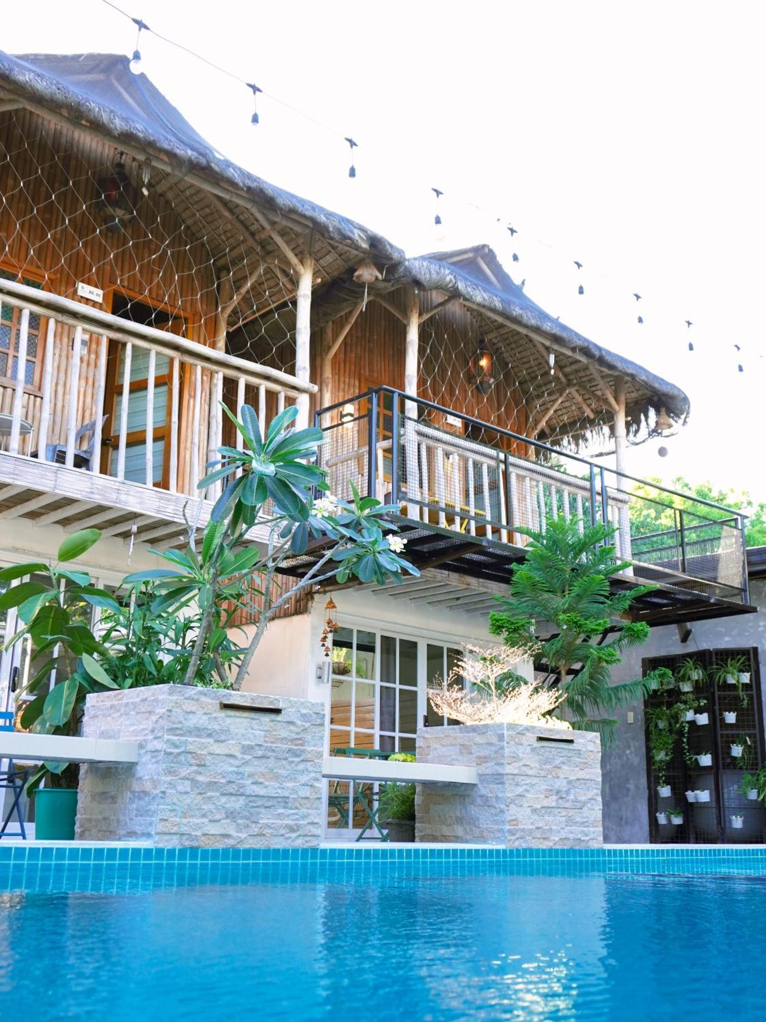 Urban Oasis Resort, Tarlac Екстериор снимка