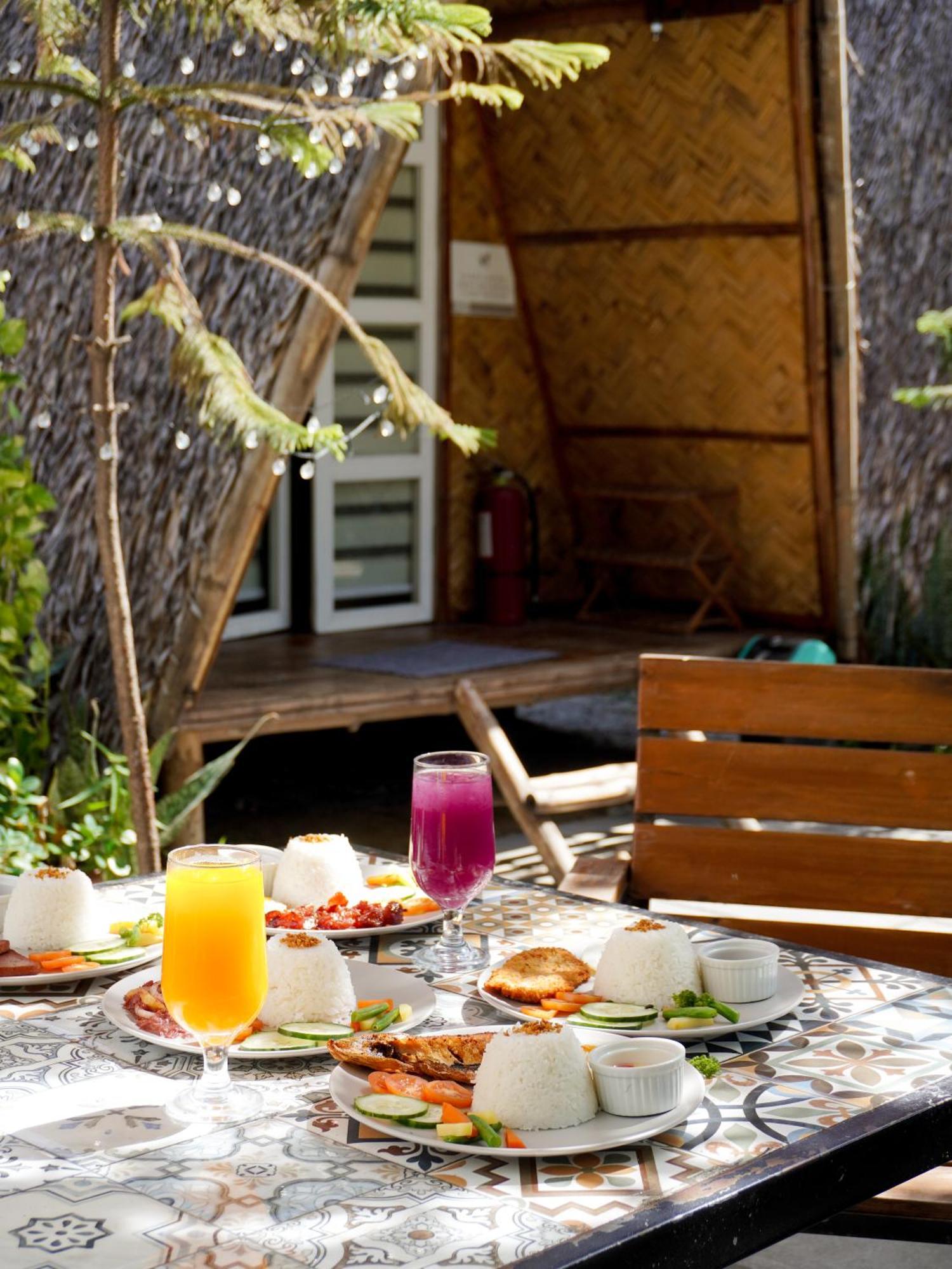 Urban Oasis Resort, Tarlac Екстериор снимка