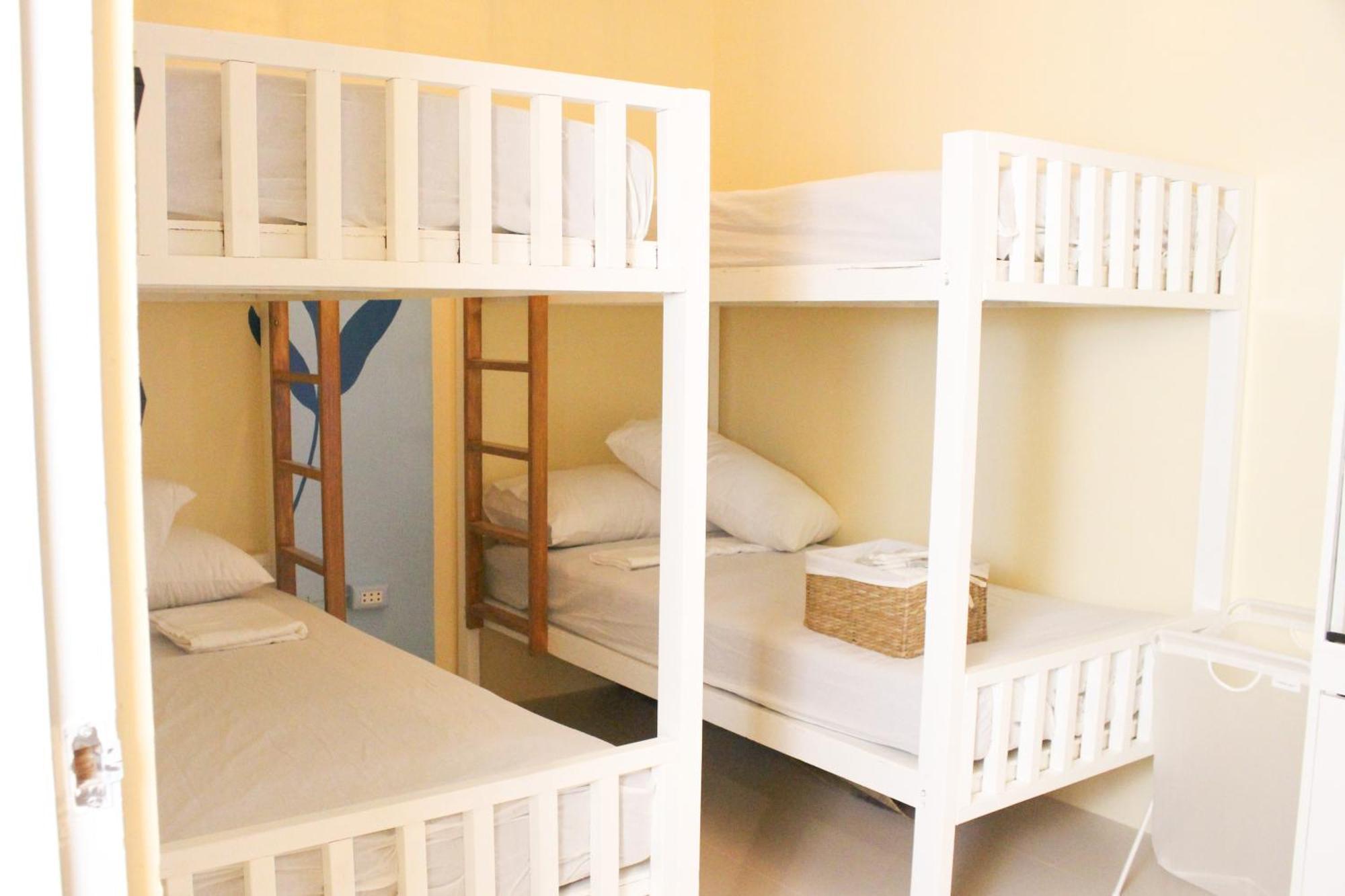 Urban Oasis Resort, Tarlac Екстериор снимка