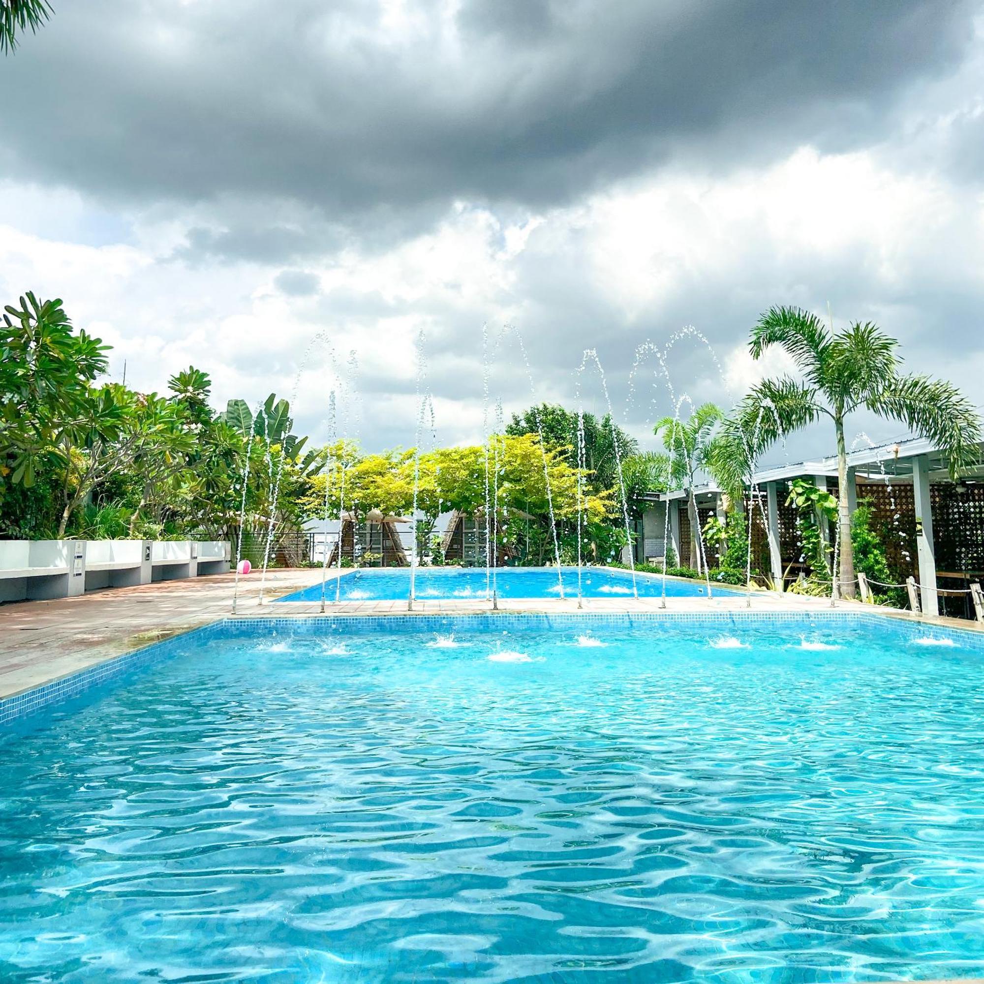 Urban Oasis Resort, Tarlac Екстериор снимка