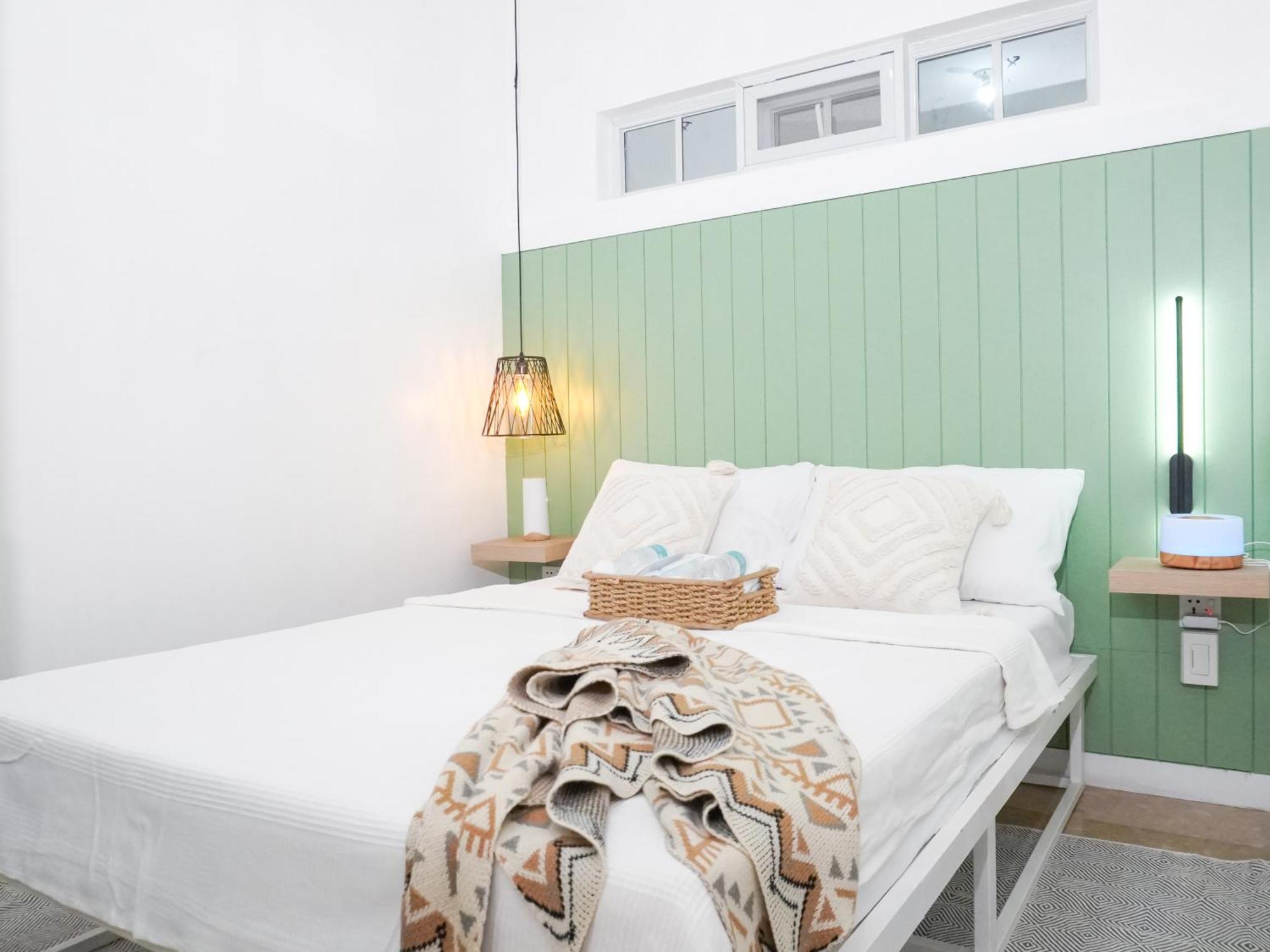 Urban Oasis Resort, Tarlac Екстериор снимка